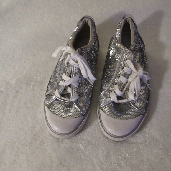 Coach Silver Sequin Shoes Size 7 1/2 B - Picture 2 of 8